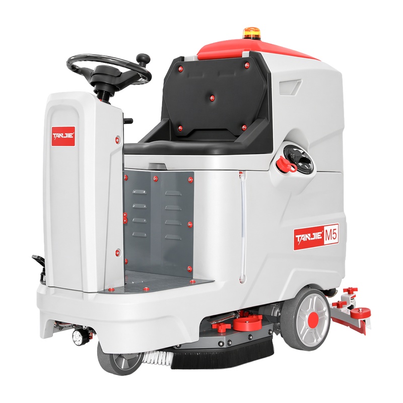 宁波坦洁驾驶式洗地机M5【单刷】